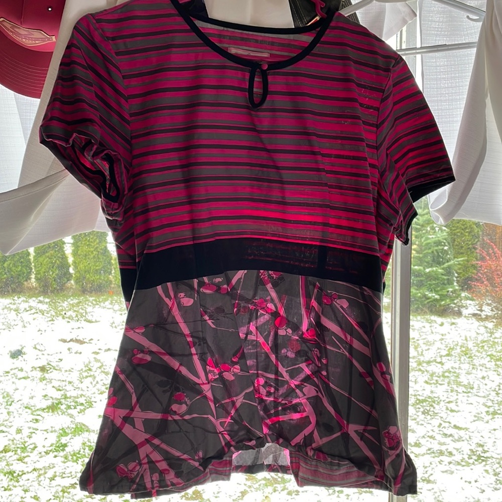 KOI scrub top